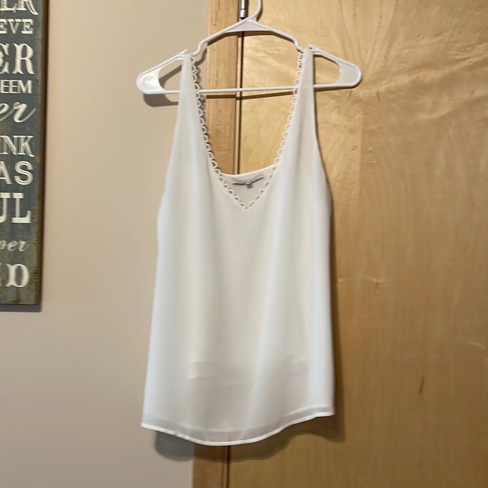 White tank